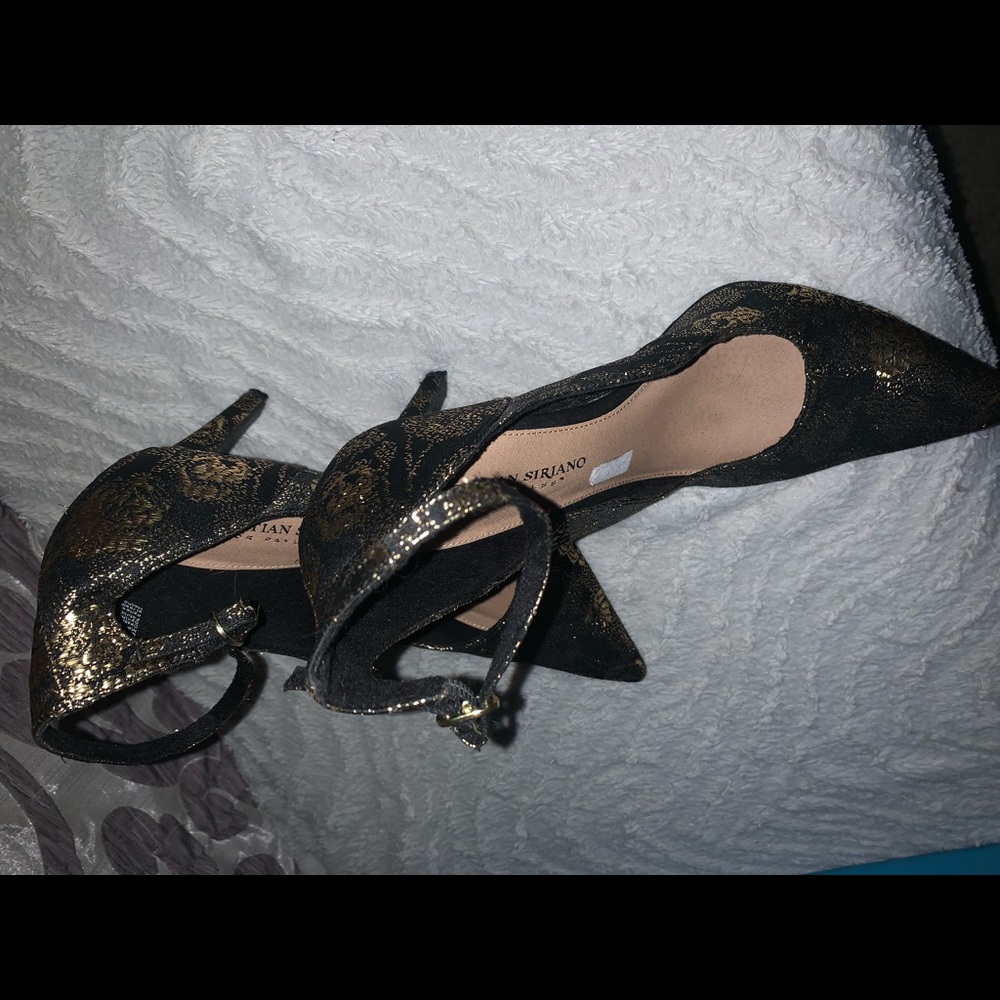 Gorgeous heels - Picture 2 of 4